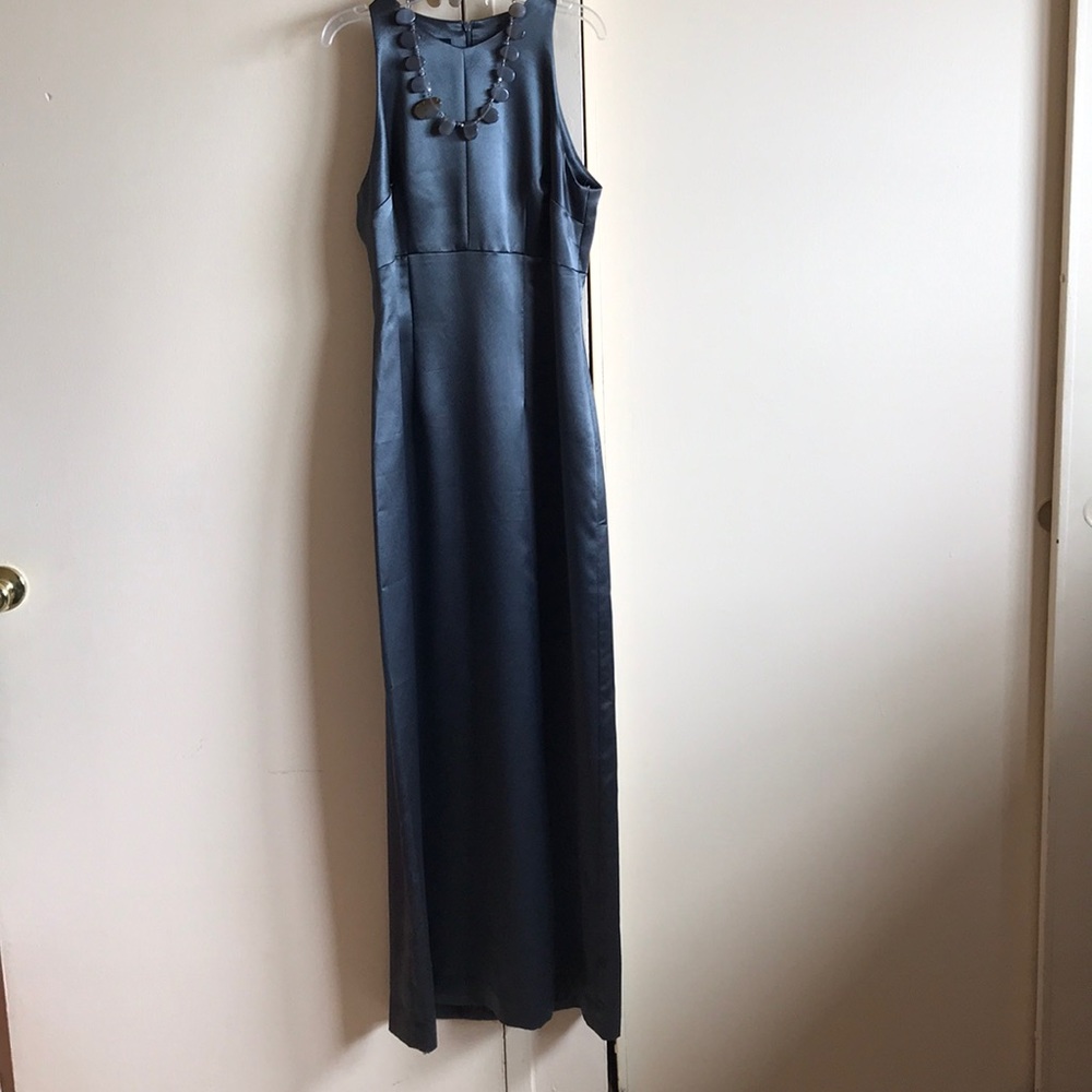 Nice dress.Good for evening,prom,wedding.